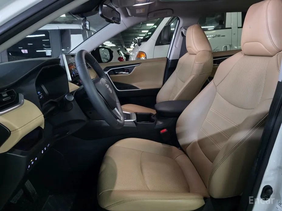 Toyota RAV4 2019 2,5 4WD Hybrid LTD