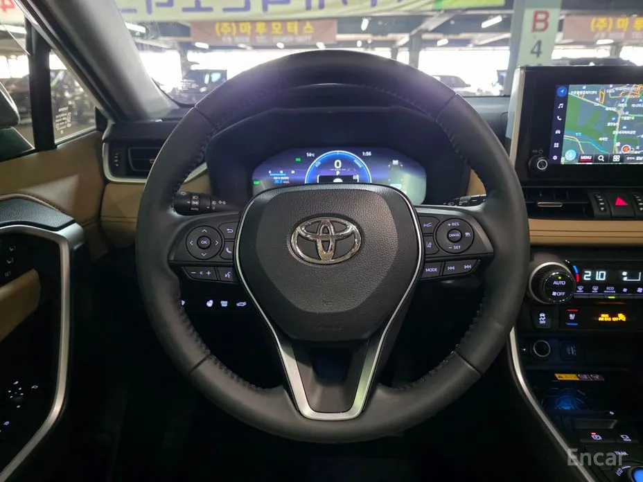 Toyota RAV4 2019 2,5 4WD Hybrid LTD