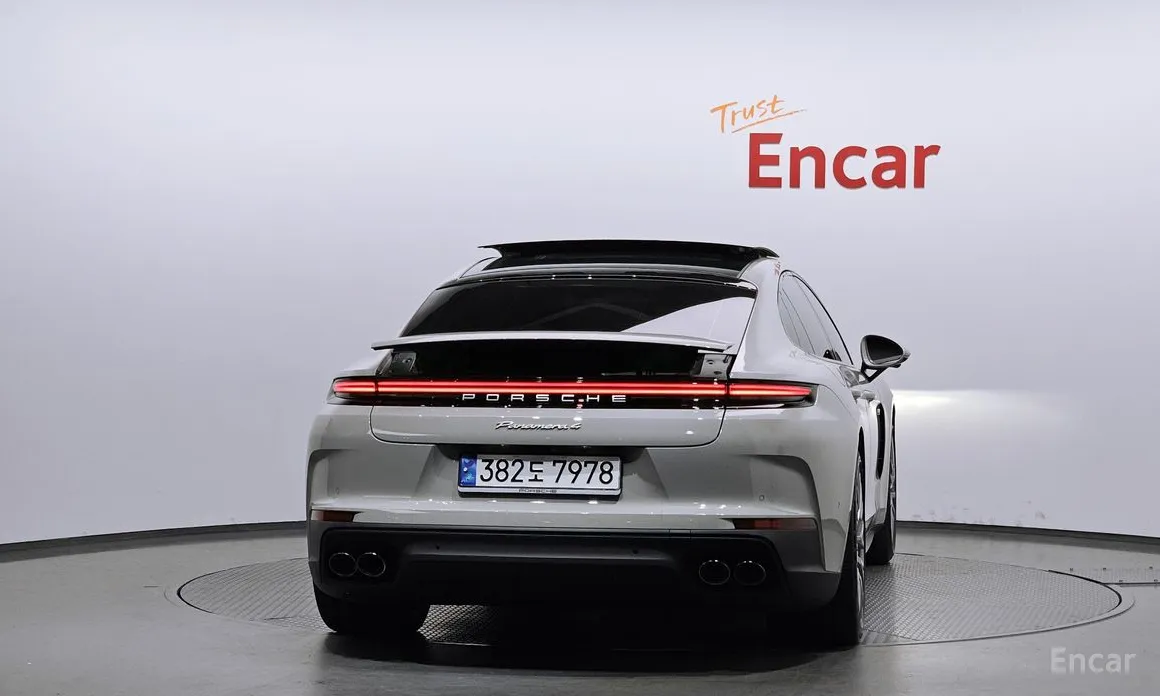 2024 Porsche Panamera