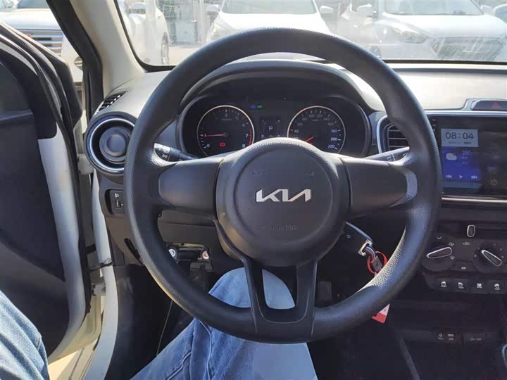 Kia Pegas 2020 2020款 改款 1.4L 自动舒适天窗版