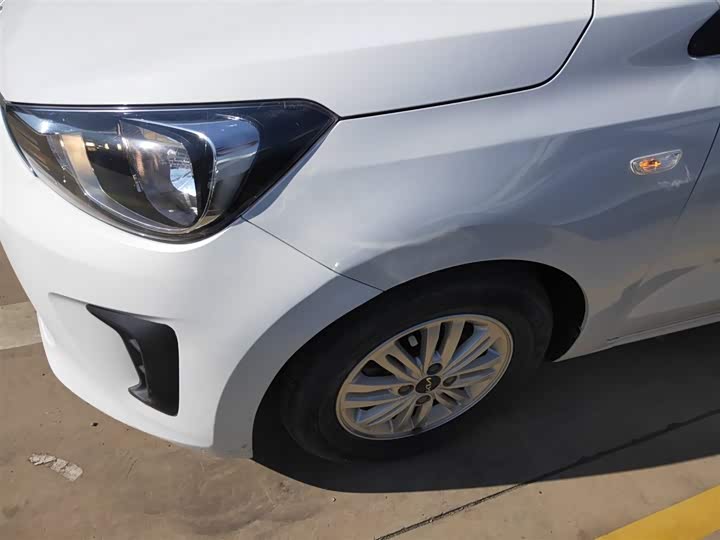 Kia Pegas 2020 2020款 改款 1.4L 自动舒适天窗版