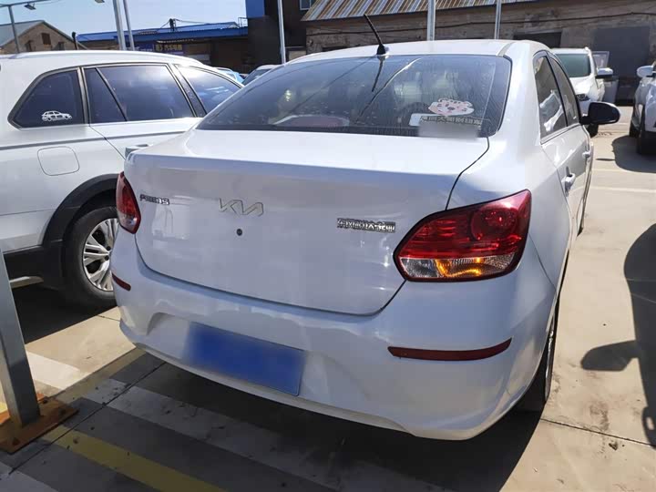 Kia Pegas 2020 2020款 改款 1.4L 自动舒适天窗版