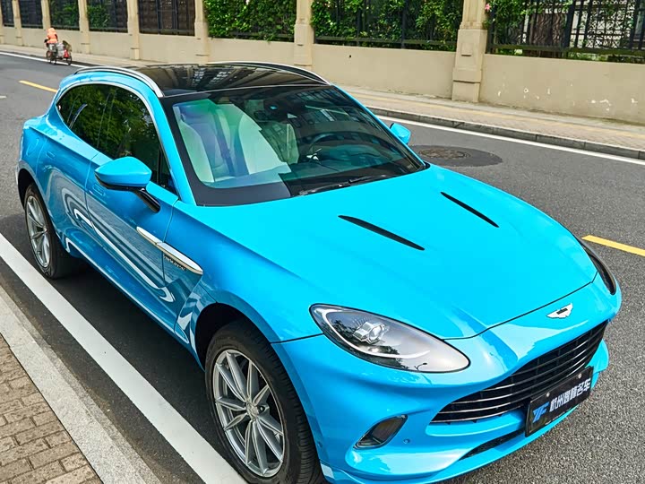 Aston Martin DBX 2022 2022款 3.0T STRAIGHT-SIX