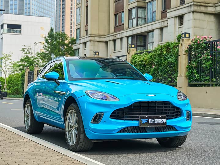 Aston Martin DBX 2022 2022款 3.0T STRAIGHT-SIX