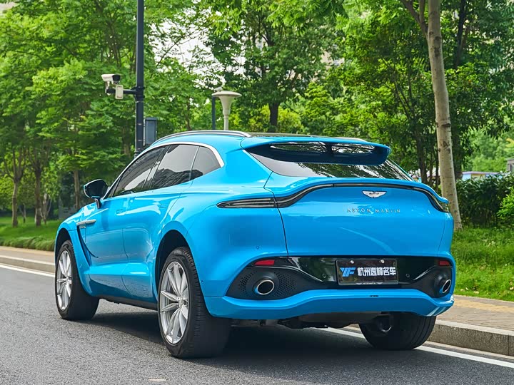 Aston Martin DBX 2022 2022款 3.0T STRAIGHT-SIX