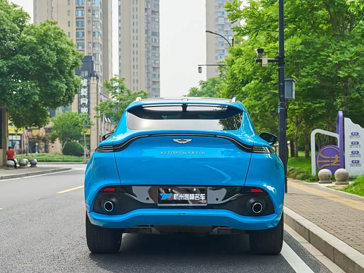 Aston Martin DBX 2022 2022款 3.0T STRAIGHT-SIX