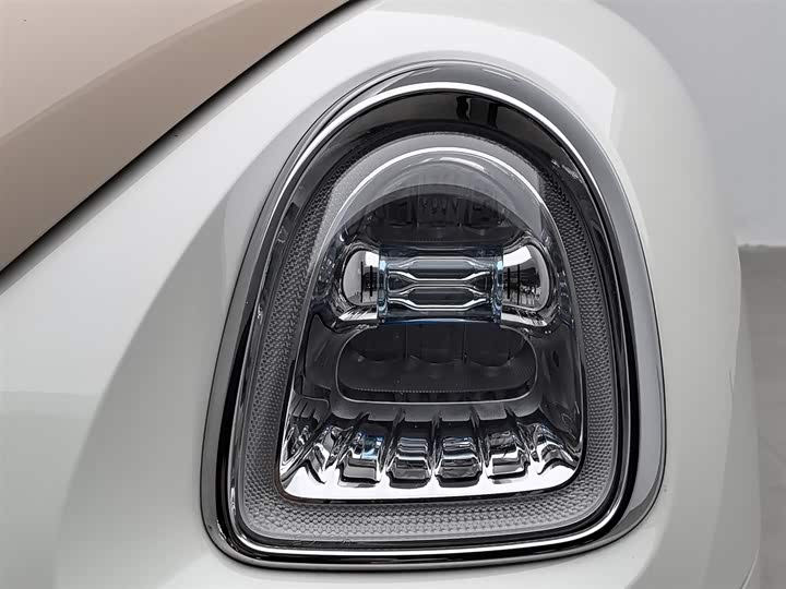 Ora Ballet Cat 2022 2022款 401km 胡桃夹子版