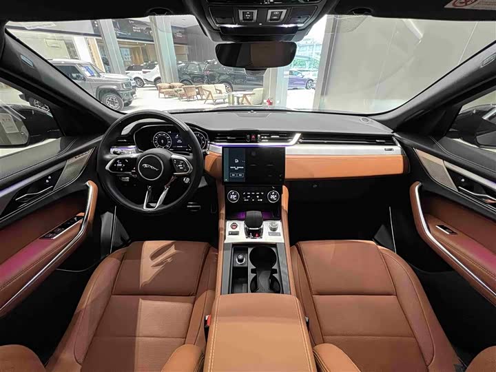 Jaguar F-Pace 2024 2024款 P250 R-Dynamic SE