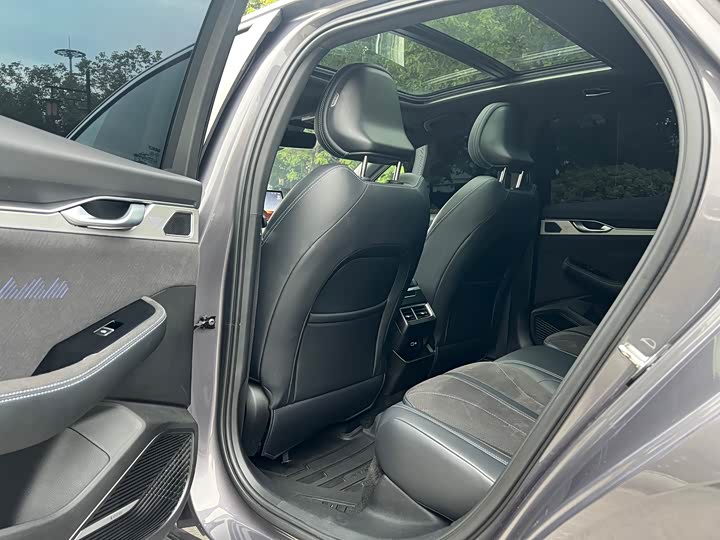 Geely Preface 2025 2025款 东方曜 2.0TD 望月版