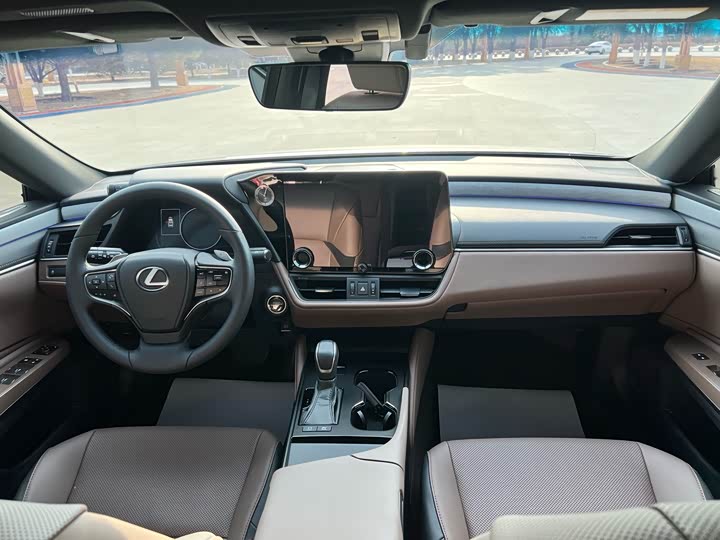 Lexus ES 2025 2025款 300h 臻享版