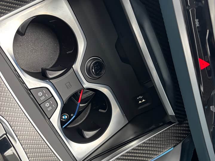 BMW XM 2023 2023款 基本型