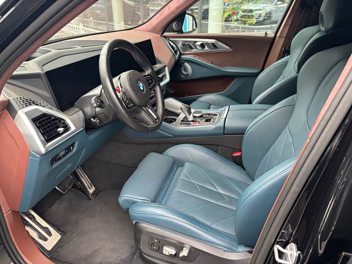 BMW XM 2023 2023款 基本型