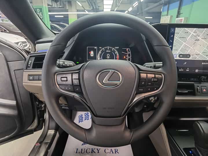 Lexus ES 2025 2025款 200 臻享版