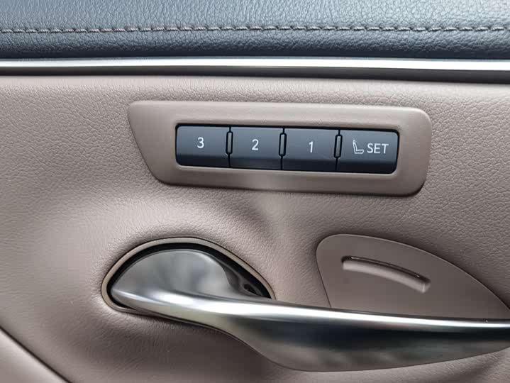 Lexus ES 2025 2025款 200 臻享版