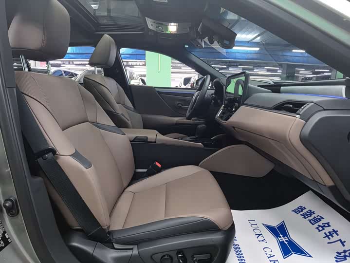 Lexus ES 2025 2025款 200 臻享版