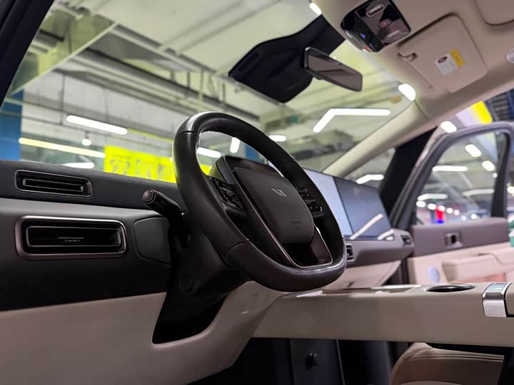 LiXiang Mega 2024 2024款 Ultra