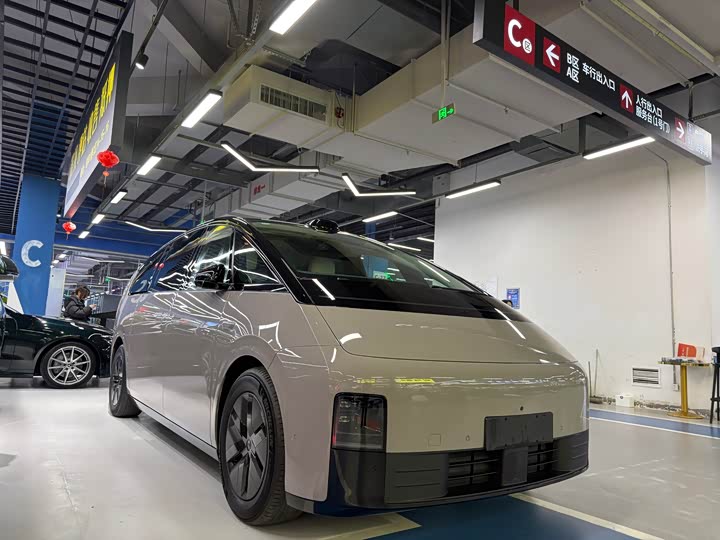 LiXiang Mega 2024 2024款 Ultra