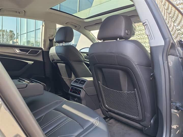 Audi A7 2024 2024款 45 TFSI 臻选型