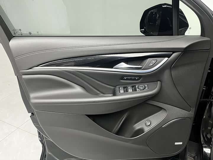 Buick Enclave 2022 2022款 652T 四驱尊享旗舰型 6座