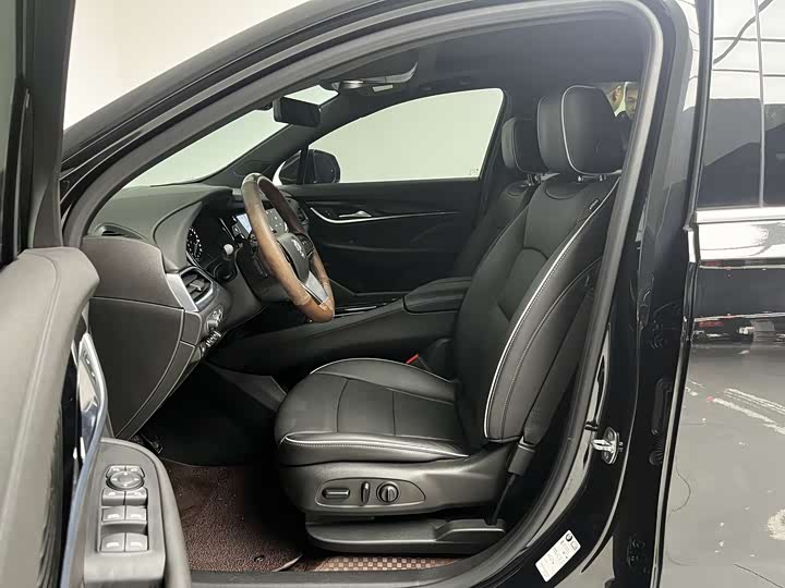 Buick Enclave 2022 2022款 652T 四驱尊享旗舰型 6座