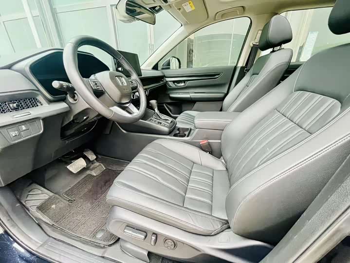 Honda Breeze 2025 2025款 240TURBO 两驱豪华版 5座