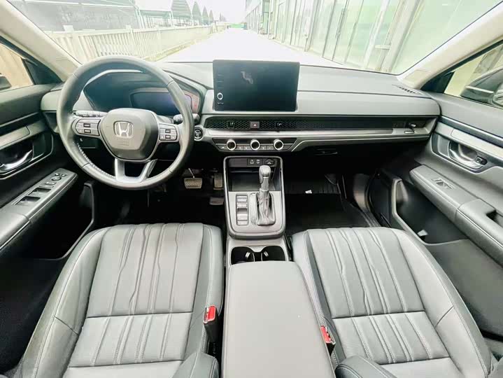 Honda Breeze 2025 2025款 240TURBO 两驱豪华版 5座