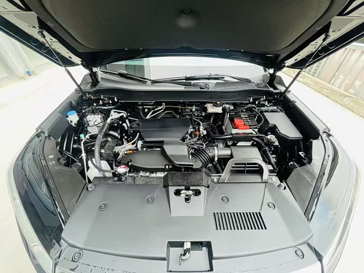 Honda Breeze 2025 2025款 240TURBO 两驱豪华版 5座