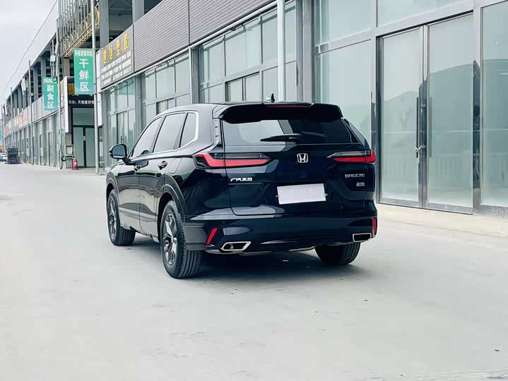 Honda Breeze 2025 2025款 240TURBO 两驱豪华版 5座
