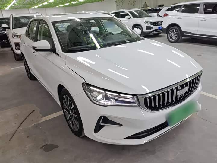 Geely Emgrand 2025 2025款 第4代 1.5L CVT尊贵型