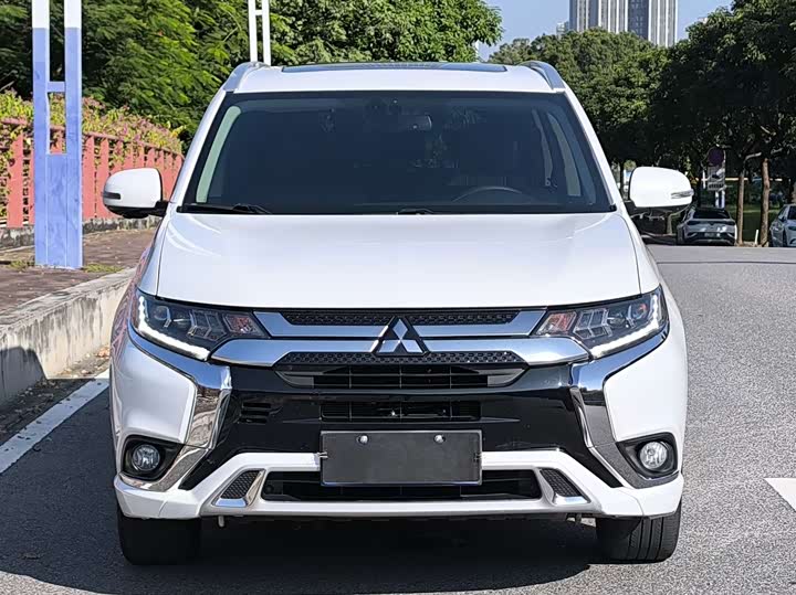 2021 Mitsubishi Outlander