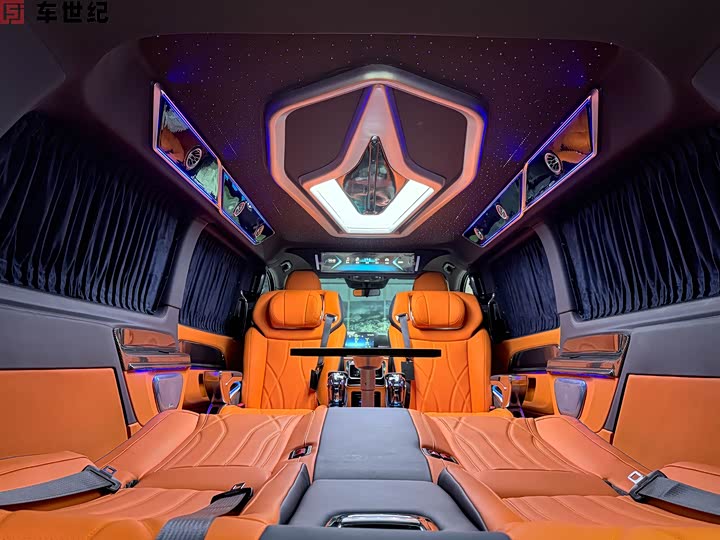 Mercedes-Benz Vito 2024 2024款 2.0T 商务版 7座