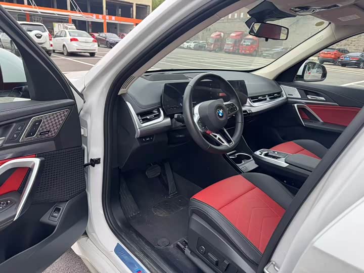 BMW X1 2025 2025款 sDrive25Li M运动套装