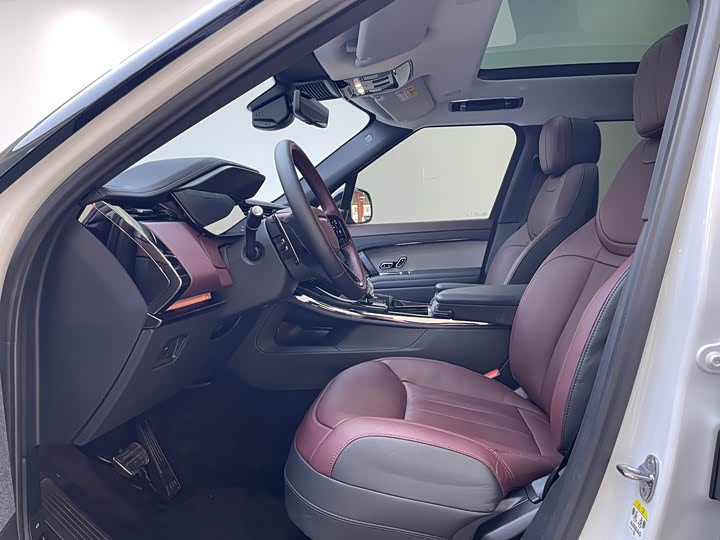 Land Rover Range Rover Sport 2024 2024款 400PS Dynamic SE