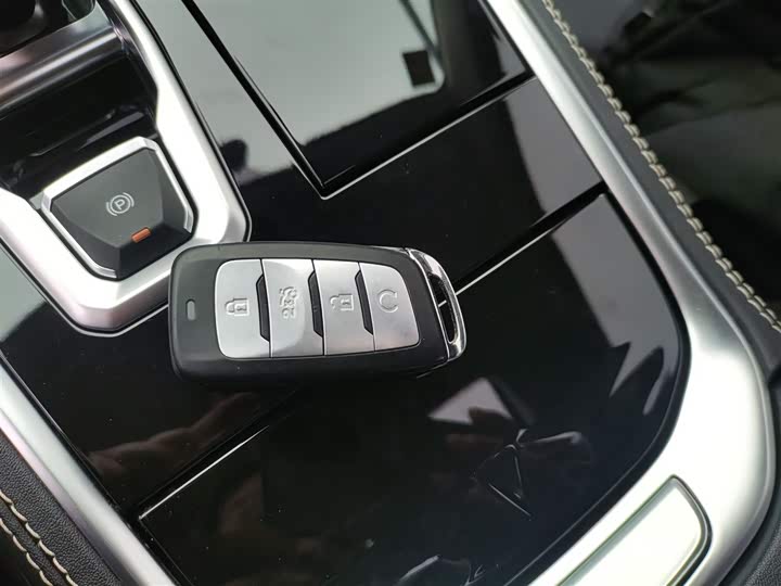 Changan CS85 Coupe 2021 2021款 1.5T DCT豪华型