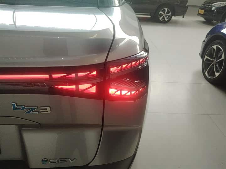 Toyota bZ3 2024 2024款 517km 精英 PRO