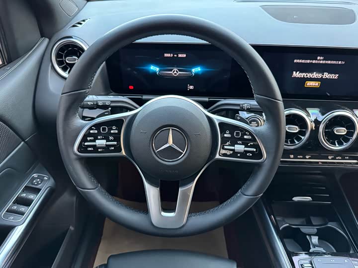 Mercedes-Benz B-Class 2022 2022款 B 180 时尚型