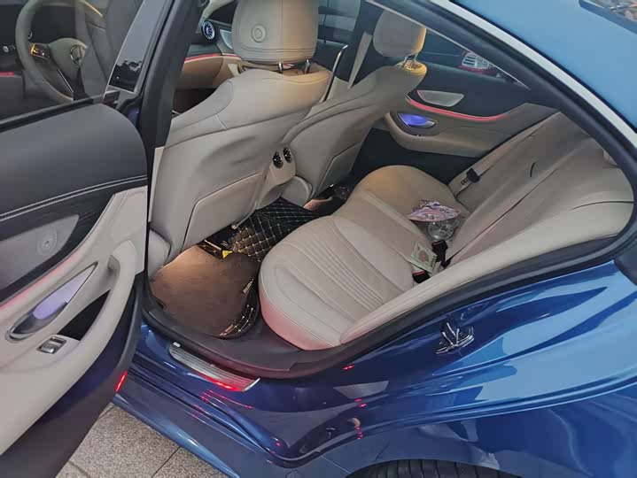 Mercedes-Benz CLS-Class 2023 2023款 CLS 300 动感型