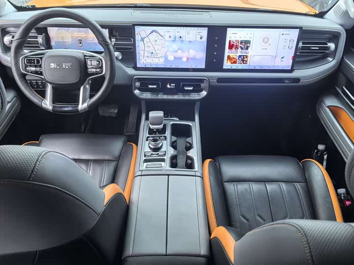 BAIC Beijing BJ40 2024 2024款 2.0T 全新城市猎人版 至尊型