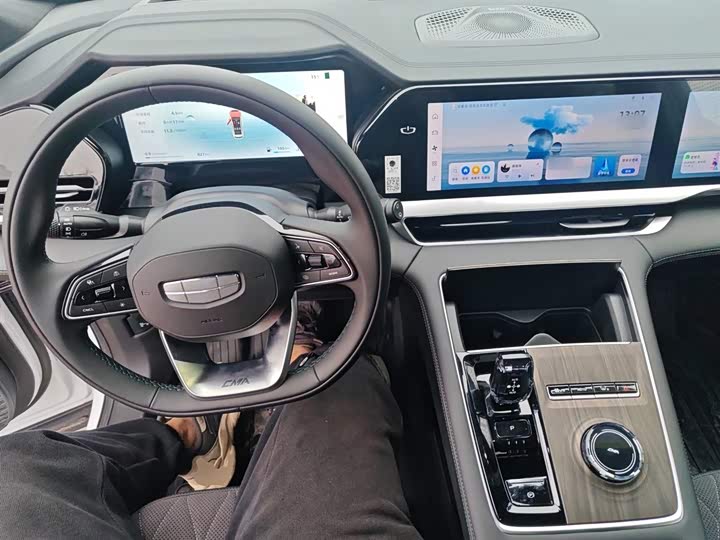 Geely Monjaro 2025 2025款 东方曜 2.0TD 自动揽星版