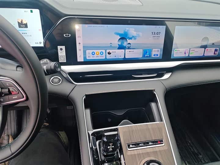 Geely Monjaro 2025 2025款 东方曜 2.0TD 自动揽星版