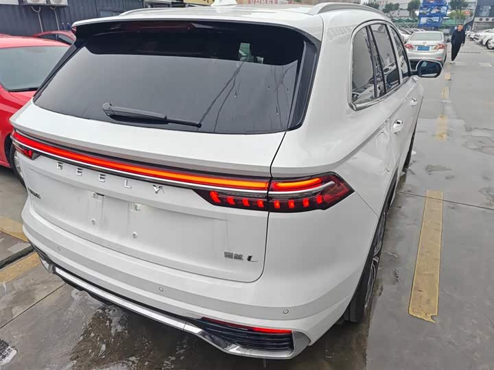 Geely Monjaro 2025 2025款 东方曜 2.0TD 自动揽星版