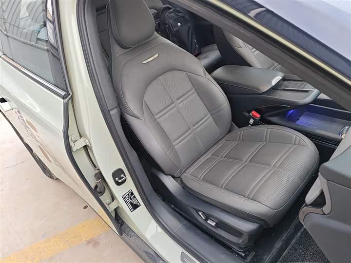 Hongqi EH7 2024 2024款 690 Pro