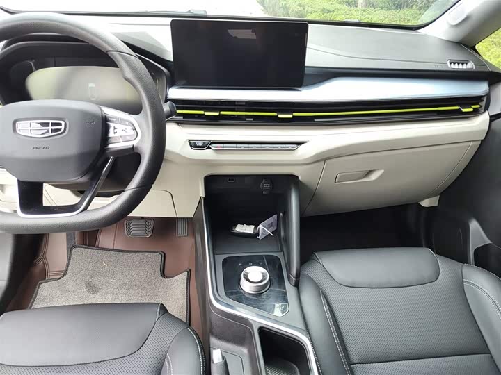 Geely Geometry EX3 2021 2021款 坚强牛牛