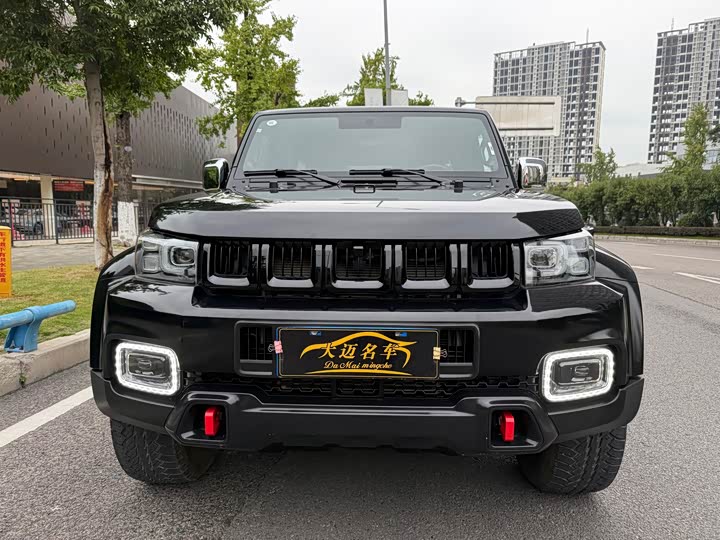 BAIC Beijing BJ40 2024 2024款 2.0D 刀锋英雄荣耀版