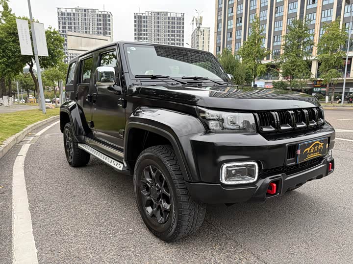 BAIC Beijing BJ40 2024 2024款 2.0D 刀锋英雄荣耀版