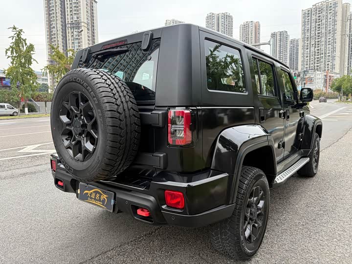 BAIC Beijing BJ40 2024 2024款 2.0D 刀锋英雄荣耀版