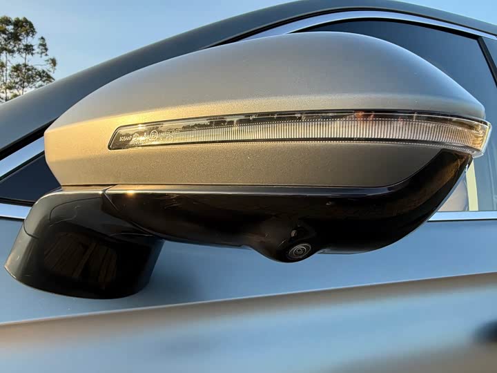 Chery Tiggo 8L 2024 2024款 2.0T 两驱尊贵版 5座