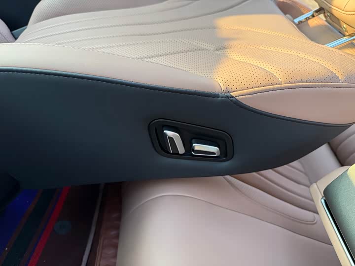 Chery Tiggo 8L 2024 2024款 2.0T 两驱尊贵版 5座