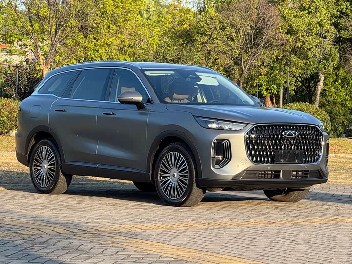 Chery Tiggo 8L 2024 2024款 2.0T 两驱尊贵版 5座