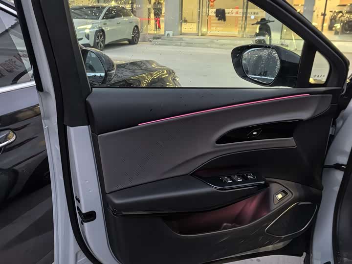 Hongqi EH7 2024 2024款 690 Pro